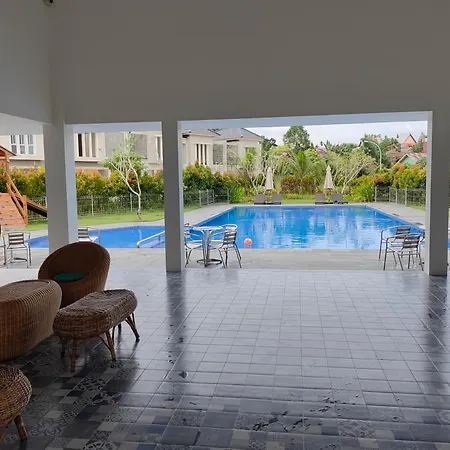 Sweet City Villa Tenayan Homestay Staycation Near Mall Pekanbaru Sudirman Whole House Exterior photo