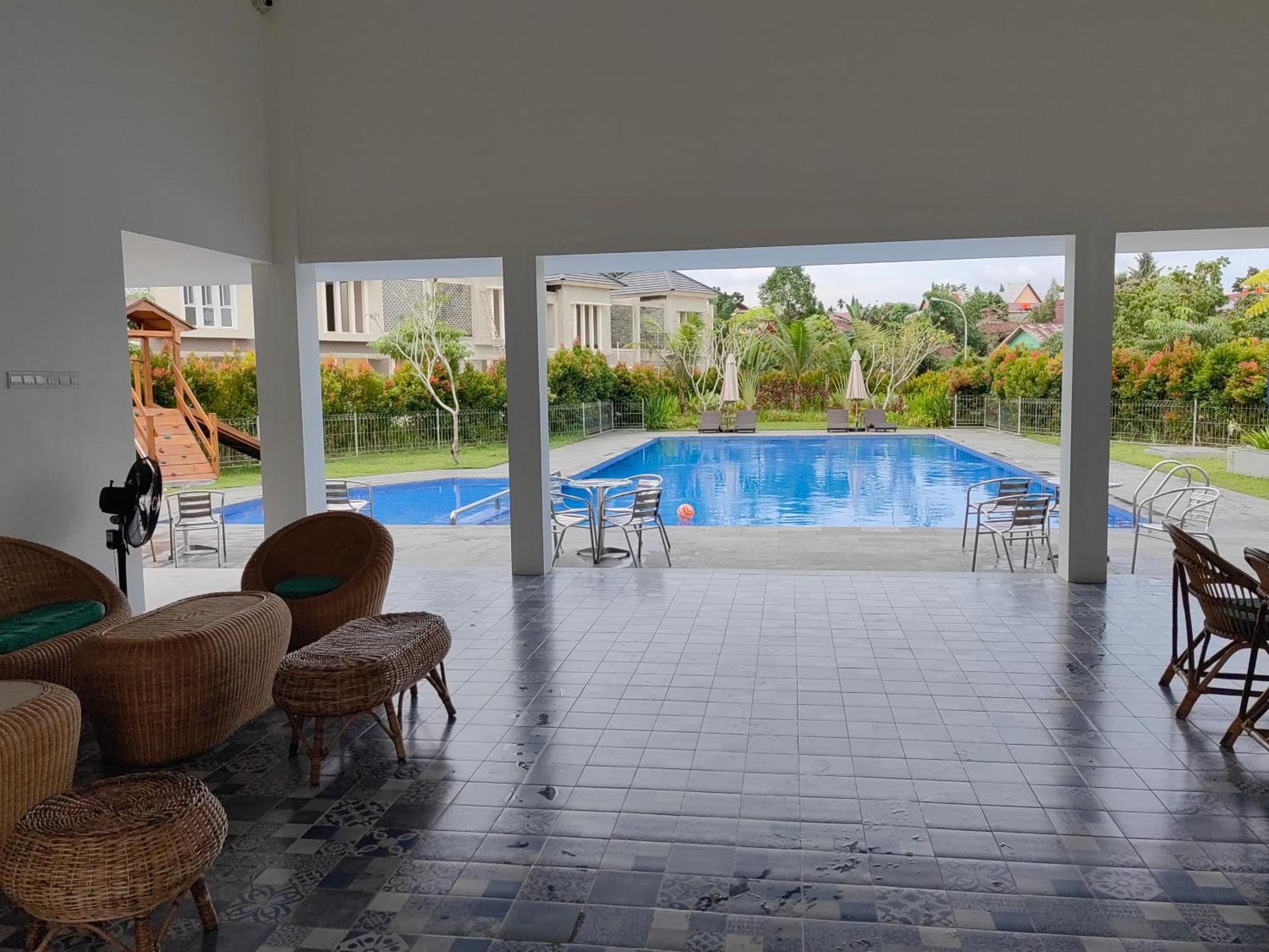 Villa Sweet Tenayan Staycation Near Mall Sudirman Whole House *