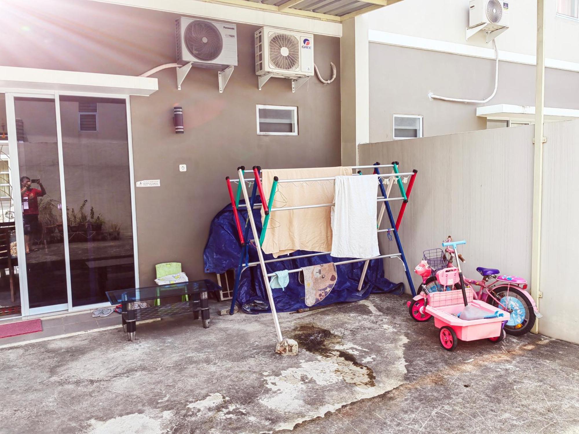 Sweet Tenayan Staycation Near Mall Sudirman Whole House